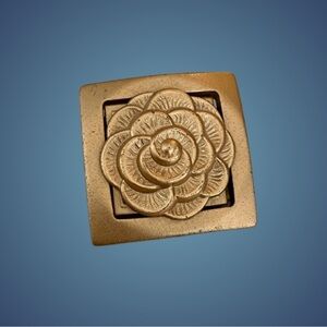 Unusual vintage Czechoslovakia plastic 3D floral square brooch Art Deco